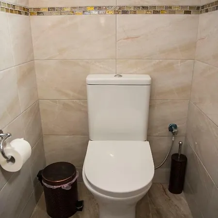 Apartment Plateia View-2min From